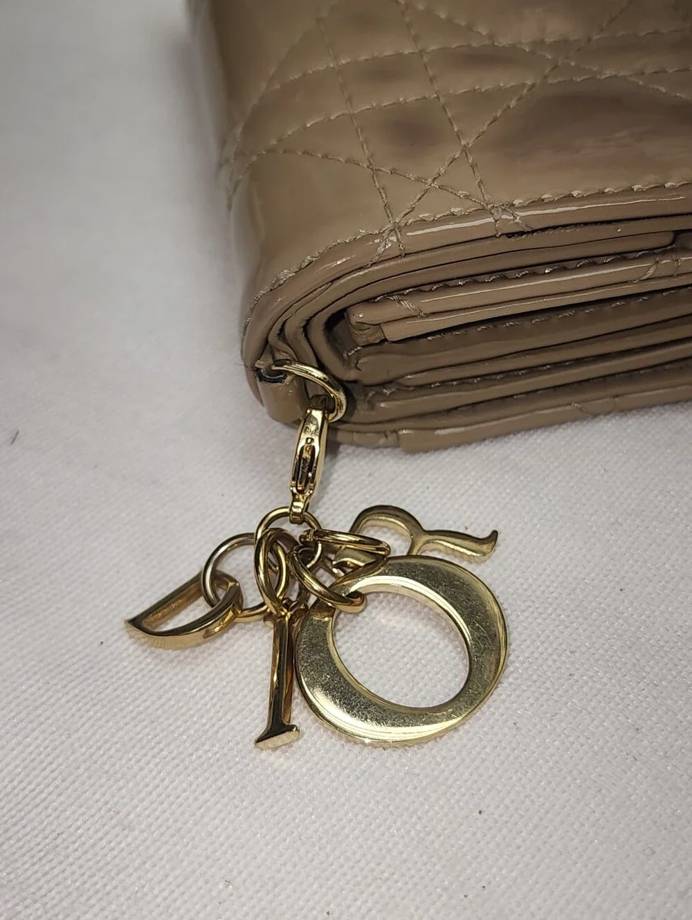 Authentic Lady Dior Lotus Compact Wallet Calfskin, Cannage Quilting 2022 Collect
